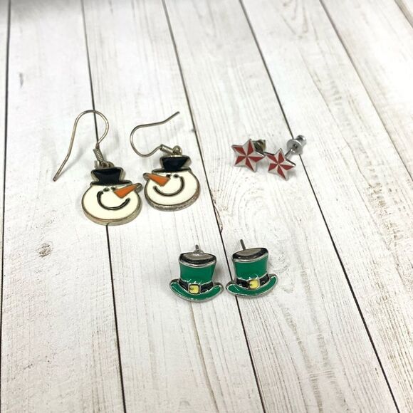 Holiday Earring Lot Bundle - Picture 1 of 2